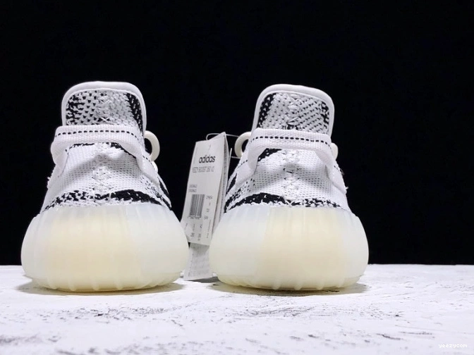 Black 350 CP9654 Zebra White Boost Yeezy V2 Adidas 0817